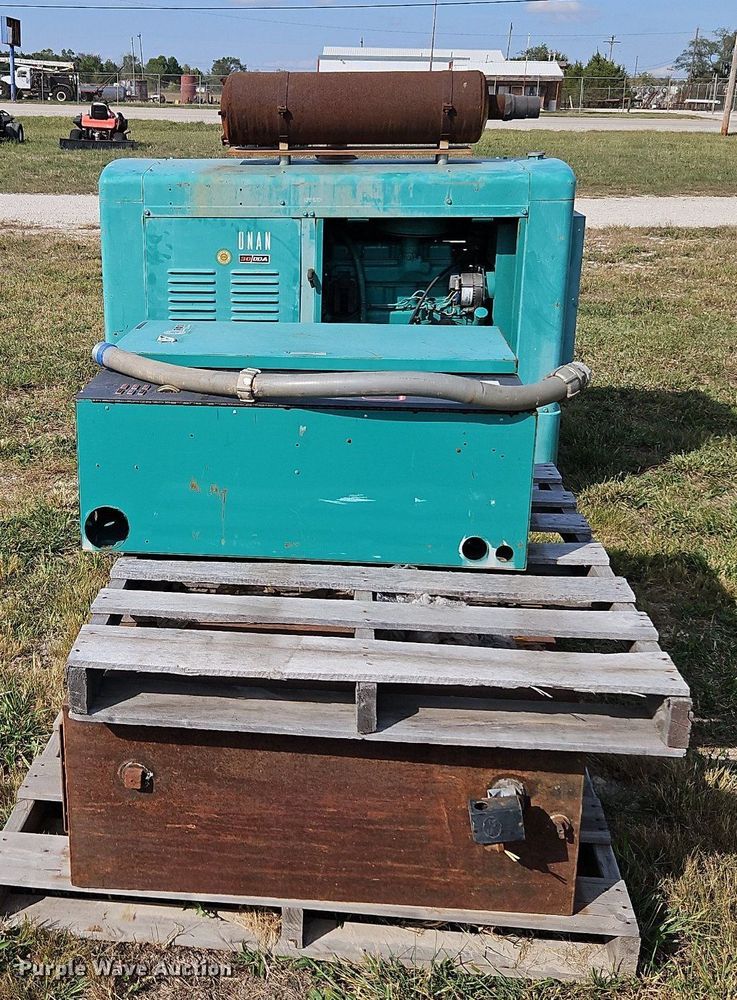 image for item LM9187 Onan 30.0DDA-15R/18987D  generator