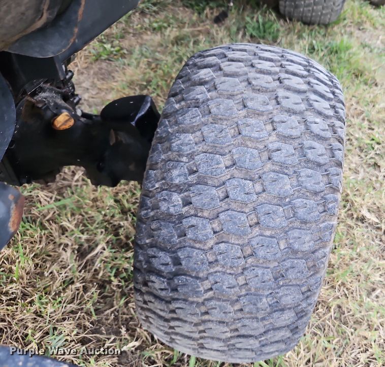 image for item LM9188 John Deere 1620  lawn mower