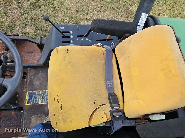 image for item LM9188 John Deere 1620  lawn mower