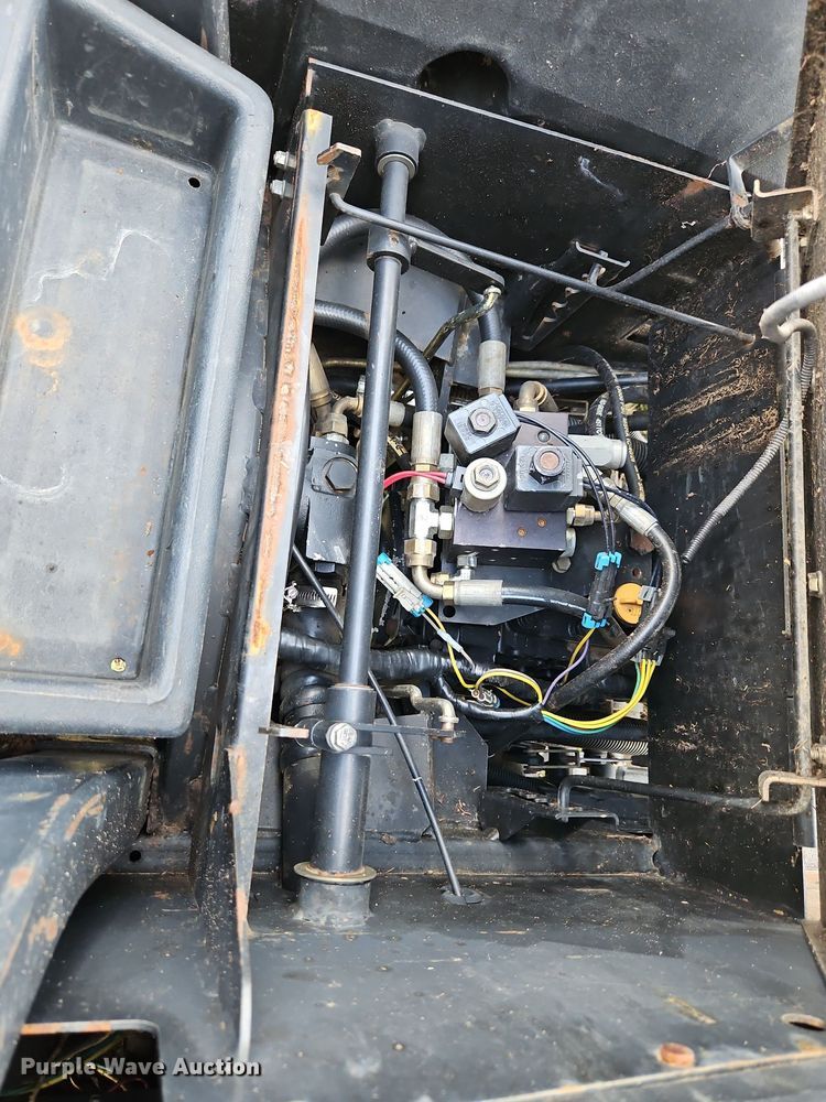 image for item LM9188 John Deere 1620  lawn mower