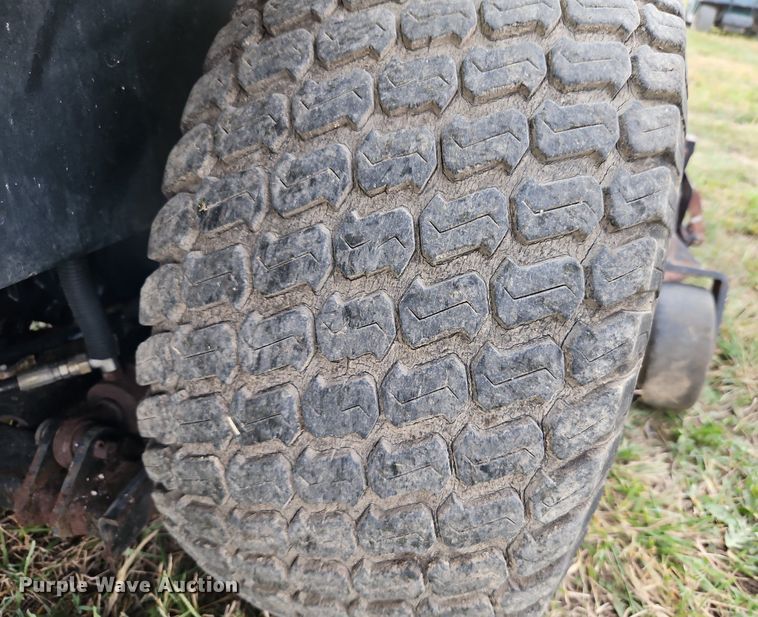 image for item LM9188 John Deere 1620  lawn mower