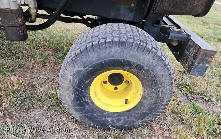 image for item LM9188 John Deere 1620  lawn mower