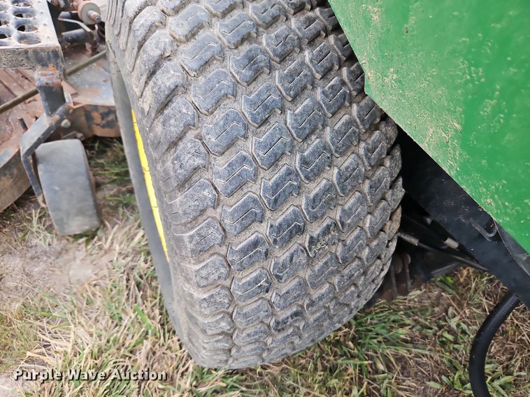 image for item LM9188 John Deere 1620  lawn mower