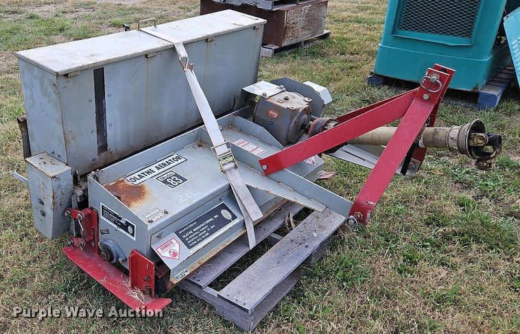 image for item LM9190 Olathe Manufacturing  93  seeder