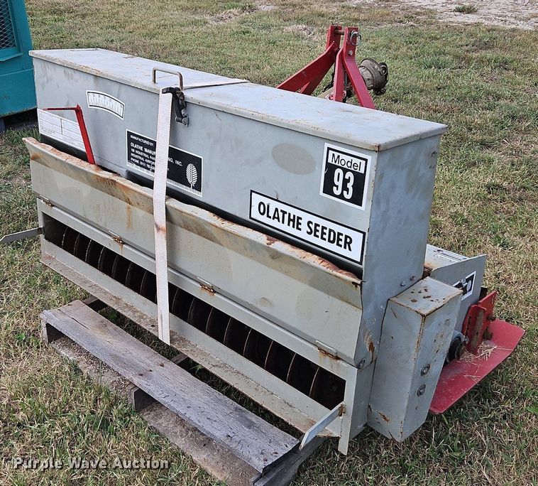 image for item LM9190 Olathe Manufacturing  93  seeder