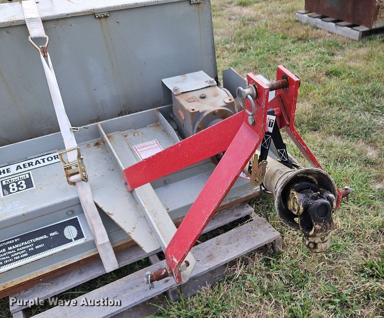 image for item LM9190 Olathe Manufacturing  93  seeder