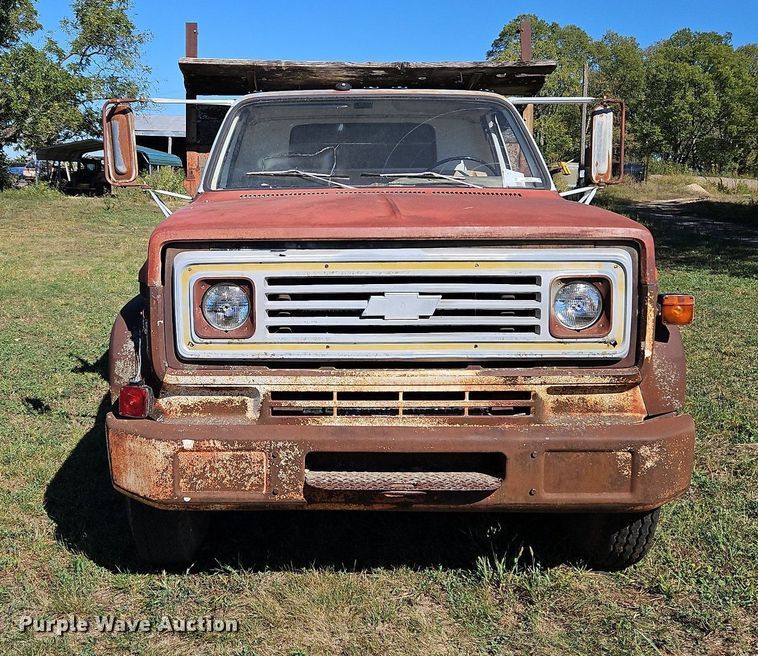 image for item LM9209 1973 Chevrolet C60  dump truck