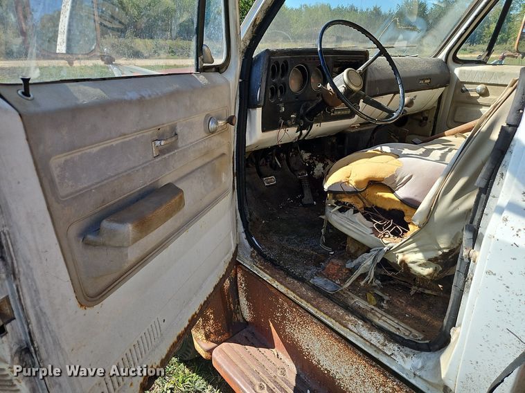 image for item LM9209 1973 Chevrolet C60  dump truck