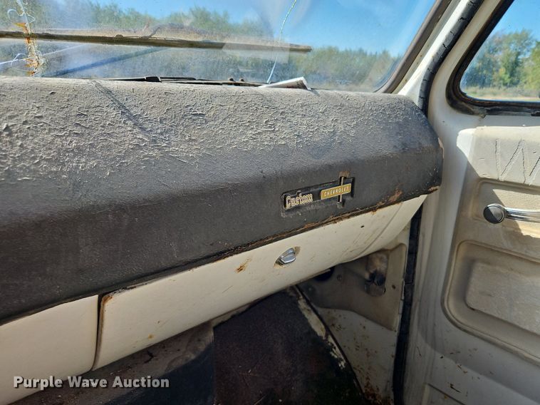 image for item LM9209 1973 Chevrolet C60  dump truck