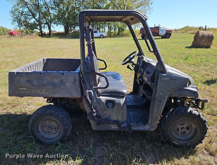 image for item LM9210 2015 Polaris Ranger 570  utility vehicle