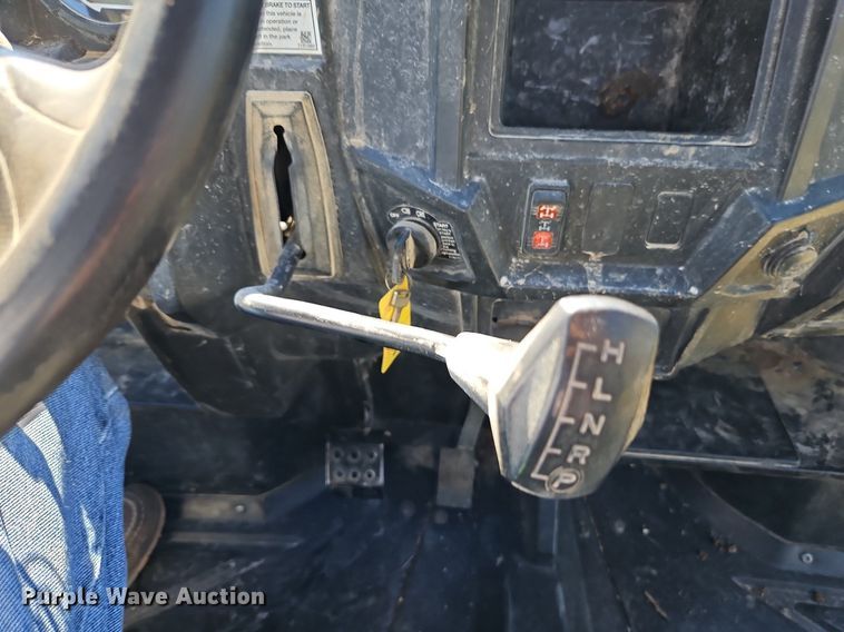 image for item LM9210 2015 Polaris Ranger 570  utility vehicle