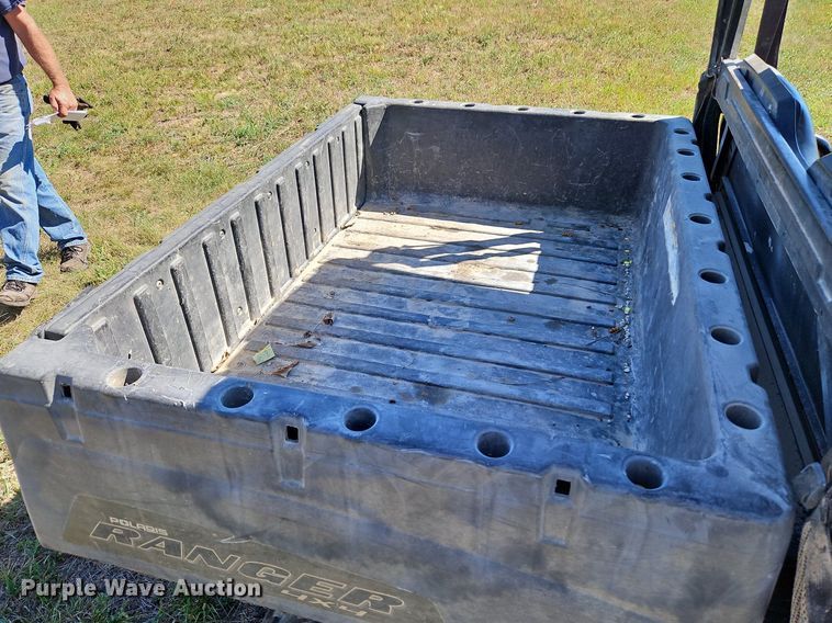 image for item LM9210 2015 Polaris Ranger 570  utility vehicle