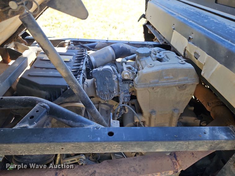 image for item LM9210 2015 Polaris Ranger 570  utility vehicle