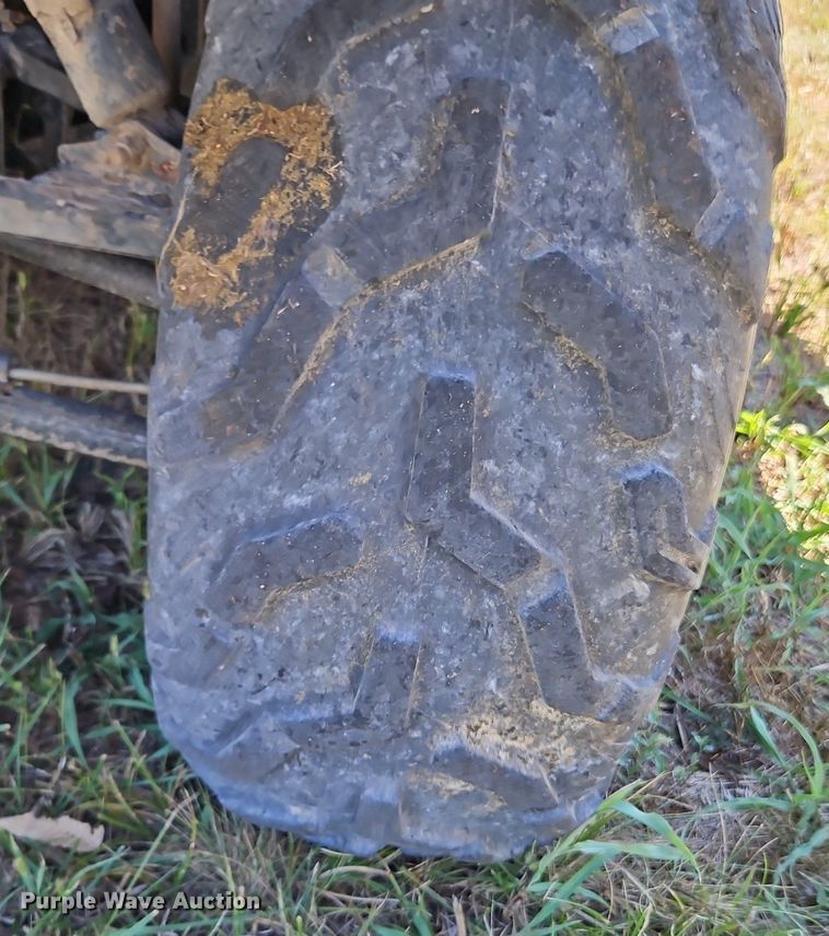 image for item LM9210 2015 Polaris Ranger 570  utility vehicle