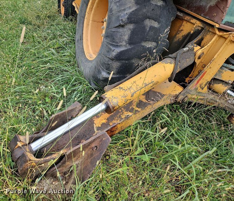 image for item LM9222 1993 Case 580 Super K  backhoe