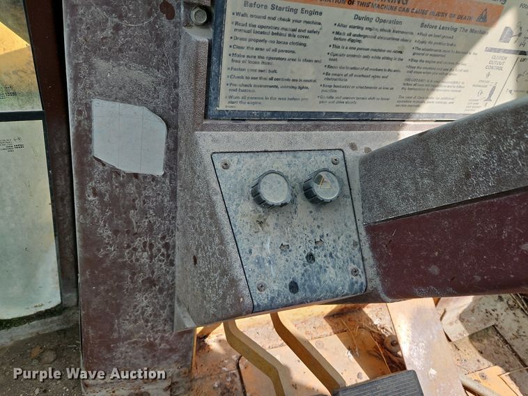 image for item LM9222 1993 Case 580 Super K  backhoe