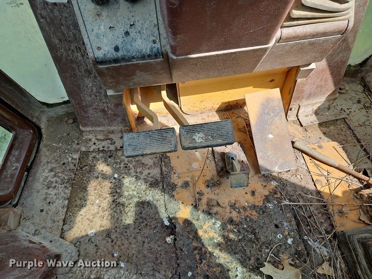 image for item LM9222 1993 Case 580 Super K  backhoe