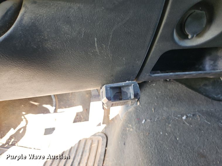 image for item LM9224 2006 Chevrolet Silverado 2500HD  Ext. Cab pickup truck