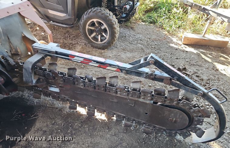 image for item LM9225 1995 Ditch Witch 3500DD  trencher