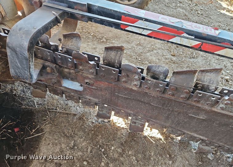 image for item LM9225 1995 Ditch Witch 3500DD  trencher