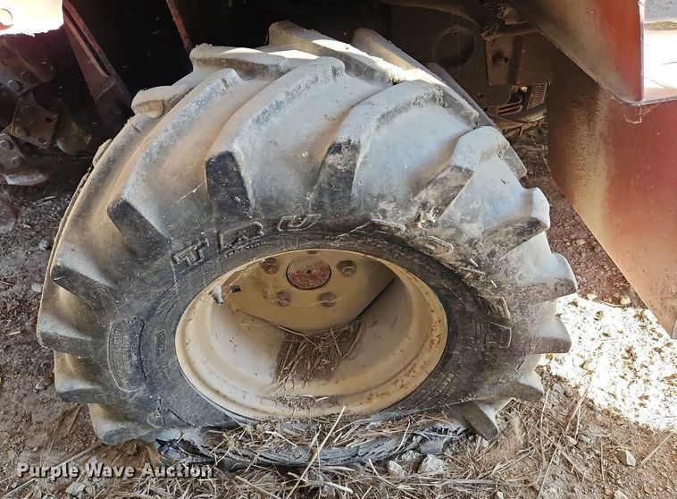 image for item LM9225 1995 Ditch Witch 3500DD  trencher