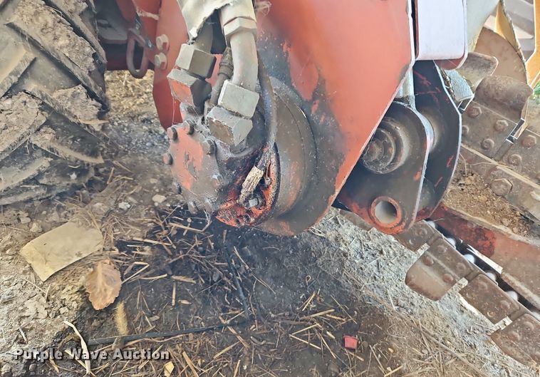 image for item LM9225 1995 Ditch Witch 3500DD  trencher