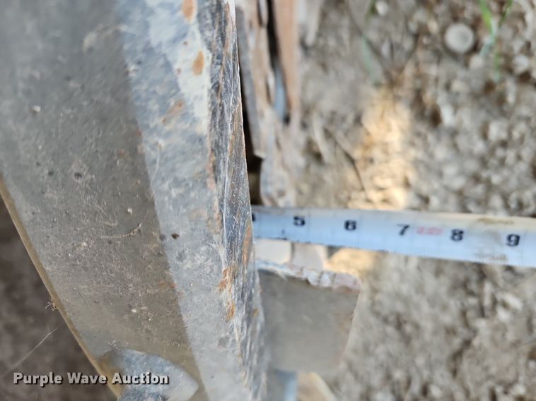 image for item LM9225 1995 Ditch Witch 3500DD  trencher