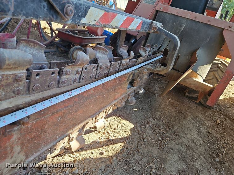 image for item LM9225 1995 Ditch Witch 3500DD  trencher