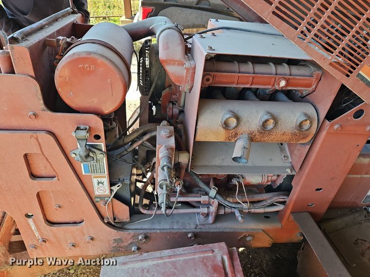 image for item LM9225 1995 Ditch Witch 3500DD  trencher