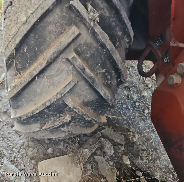 image for item LM9225 1995 Ditch Witch 3500DD  trencher