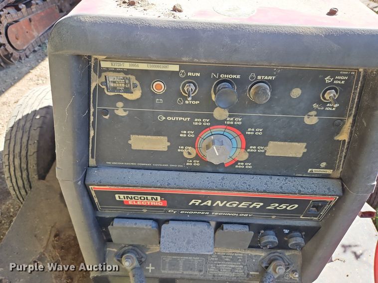 image for item LM9227 Lincoln Ranger 250  welder with trailer