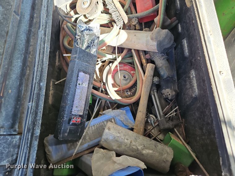 image for item LM9227 Lincoln Ranger 250  welder with trailer