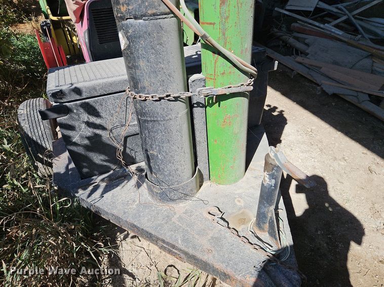 image for item LM9227 Lincoln Ranger 250  welder with trailer