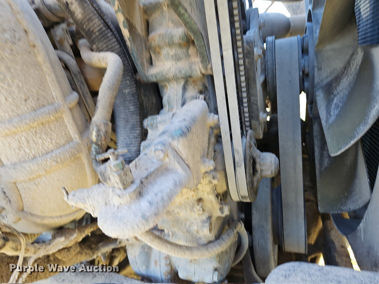 image for item LM9228 1996 Ford Aeromax L9000  dump truck