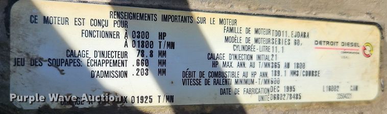 image for item LM9228 1996 Ford Aeromax L9000  dump truck