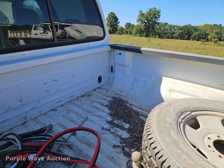 image for item LM9229 2005 Ford F250 Super Duty Lariat  Crew Cab pickup truck