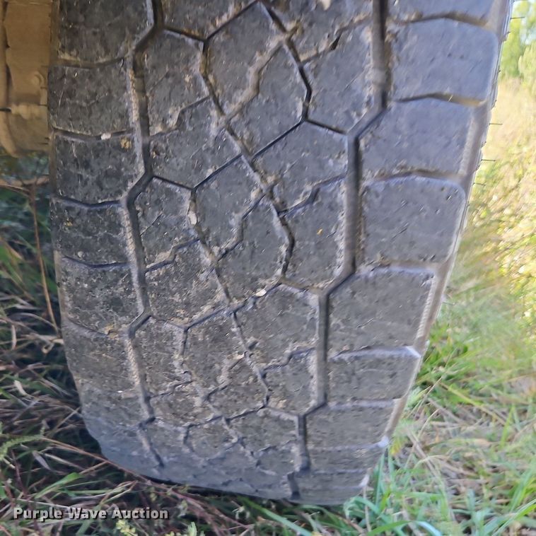 image for item LM9229 2005 Ford F250 Super Duty Lariat  Crew Cab pickup truck