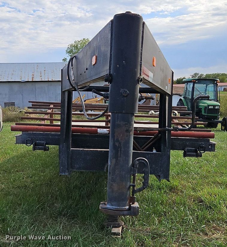 image for item LM9266 1993  Shop built equipment trailer