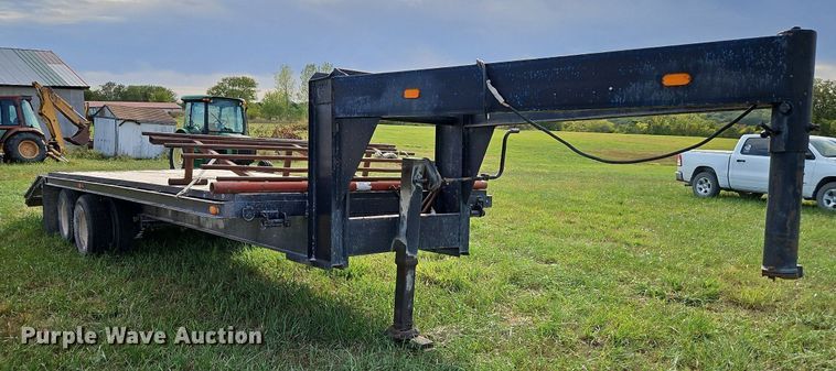 image for item LM9266 1993  Shop built equipment trailer