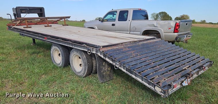 image for item LM9266 1993  Shop built equipment trailer