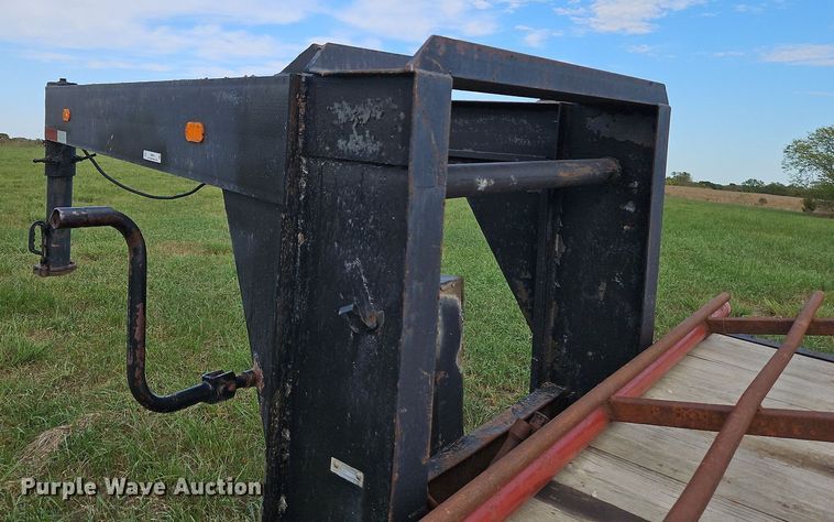 image for item LM9266 1993  Shop built equipment trailer