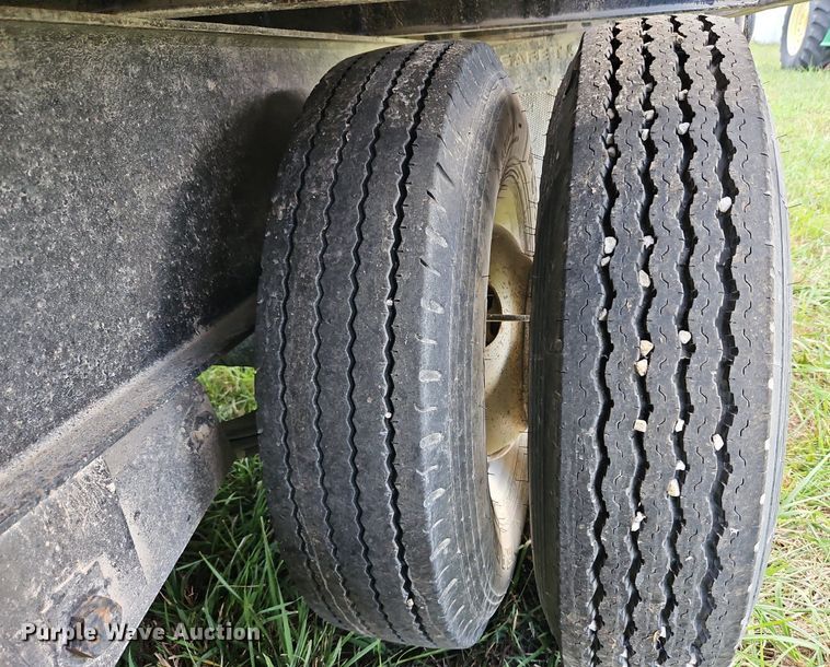 image for item LM9266 1993  Shop built equipment trailer