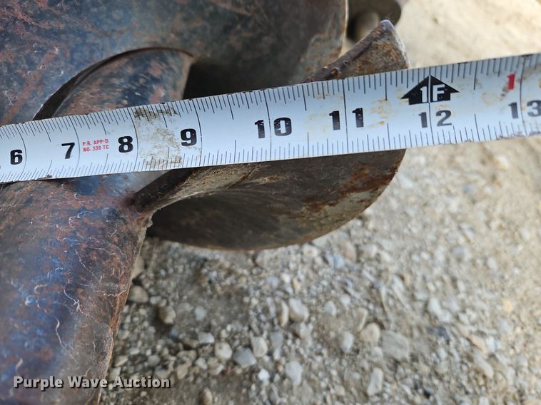 image for item LM9270 Three point auger