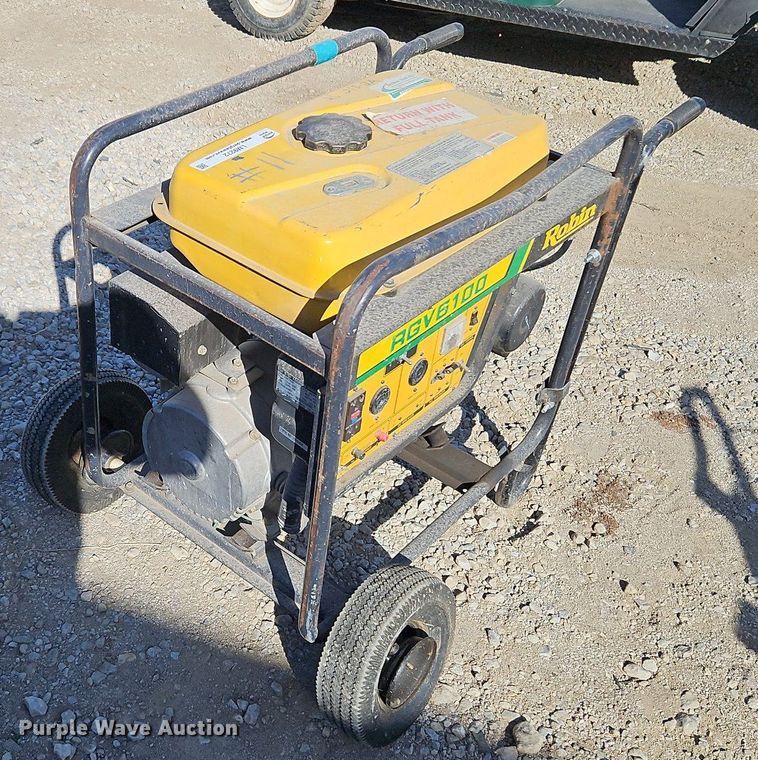 image for item LM9272 Robin RGV6100  generator