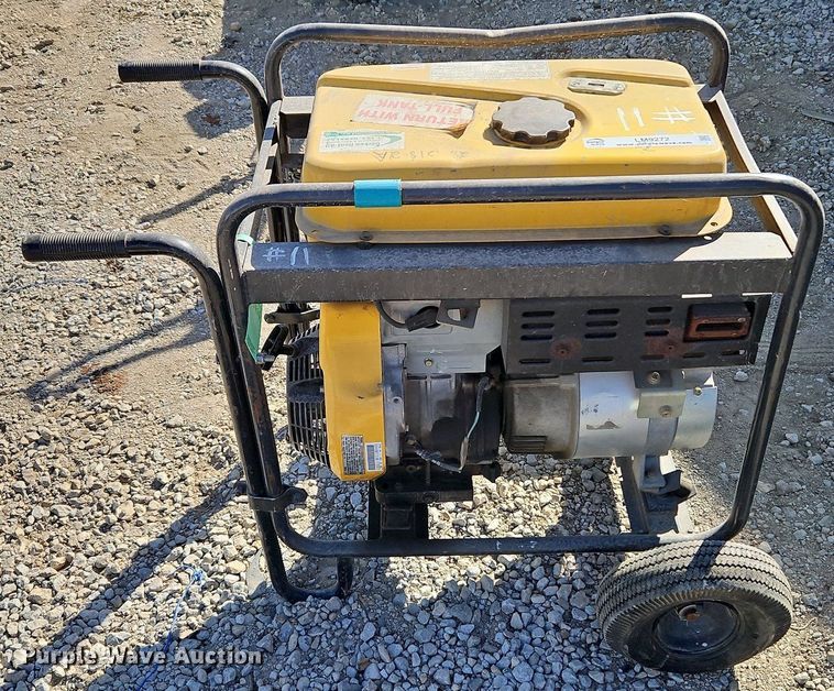 image for item LM9272 Robin RGV6100  generator