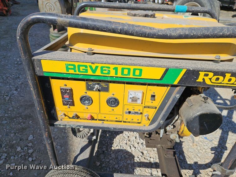 image for item LM9272 Robin RGV6100  generator