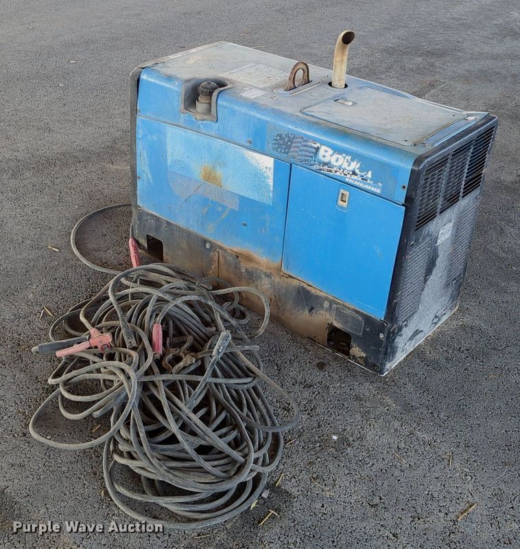 image for item LM9859 Miller Bobcat 250  welder/generator