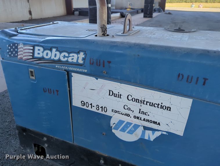 image for item LM9859 Miller Bobcat 250  welder/generator