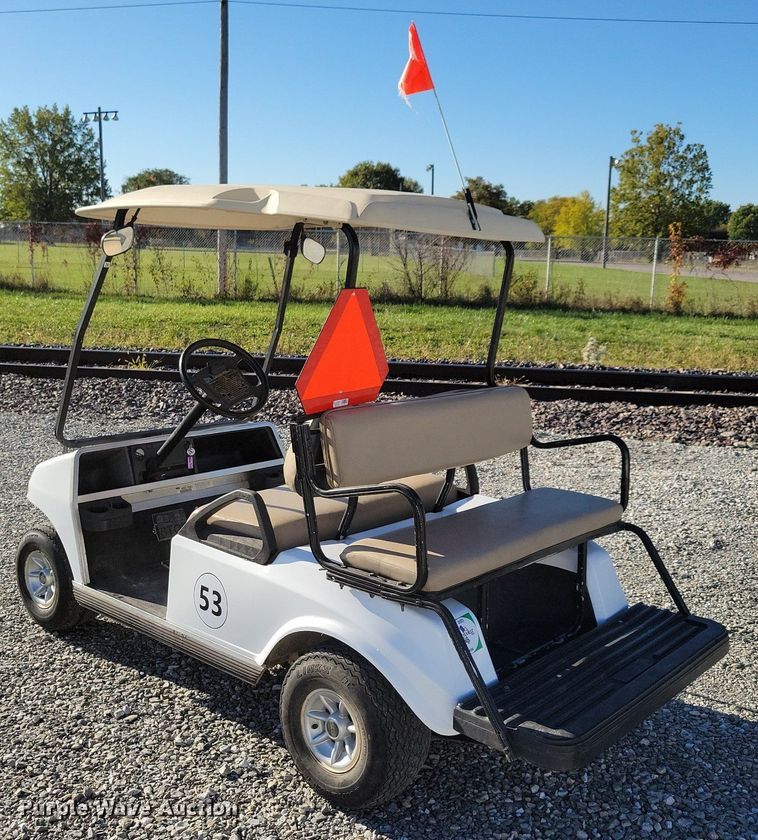 image for item LO9843 Club Car  golf cart