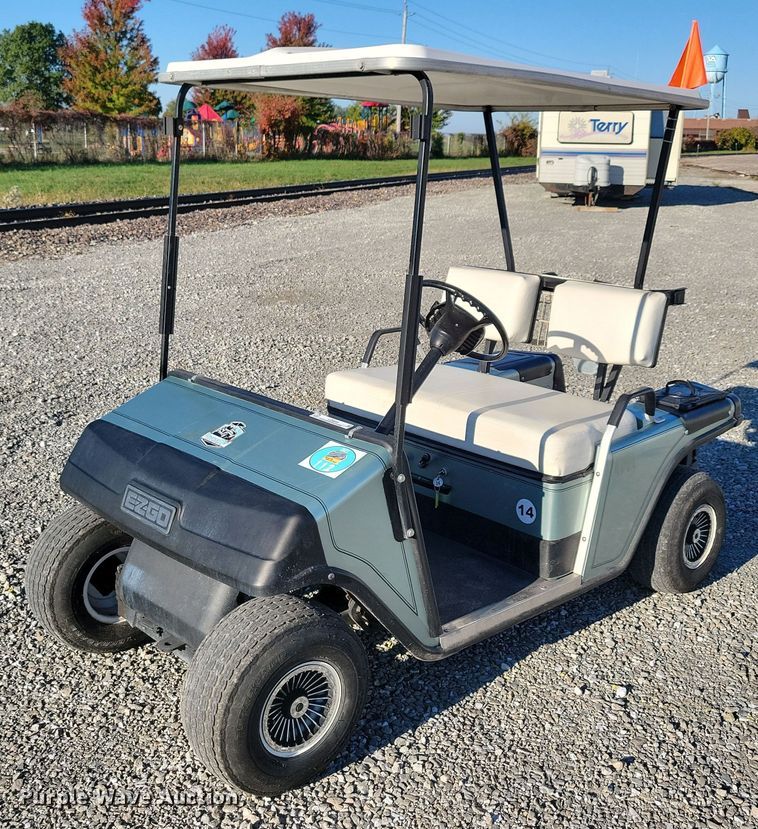 image for item LO9844 Ez-go  golf cart